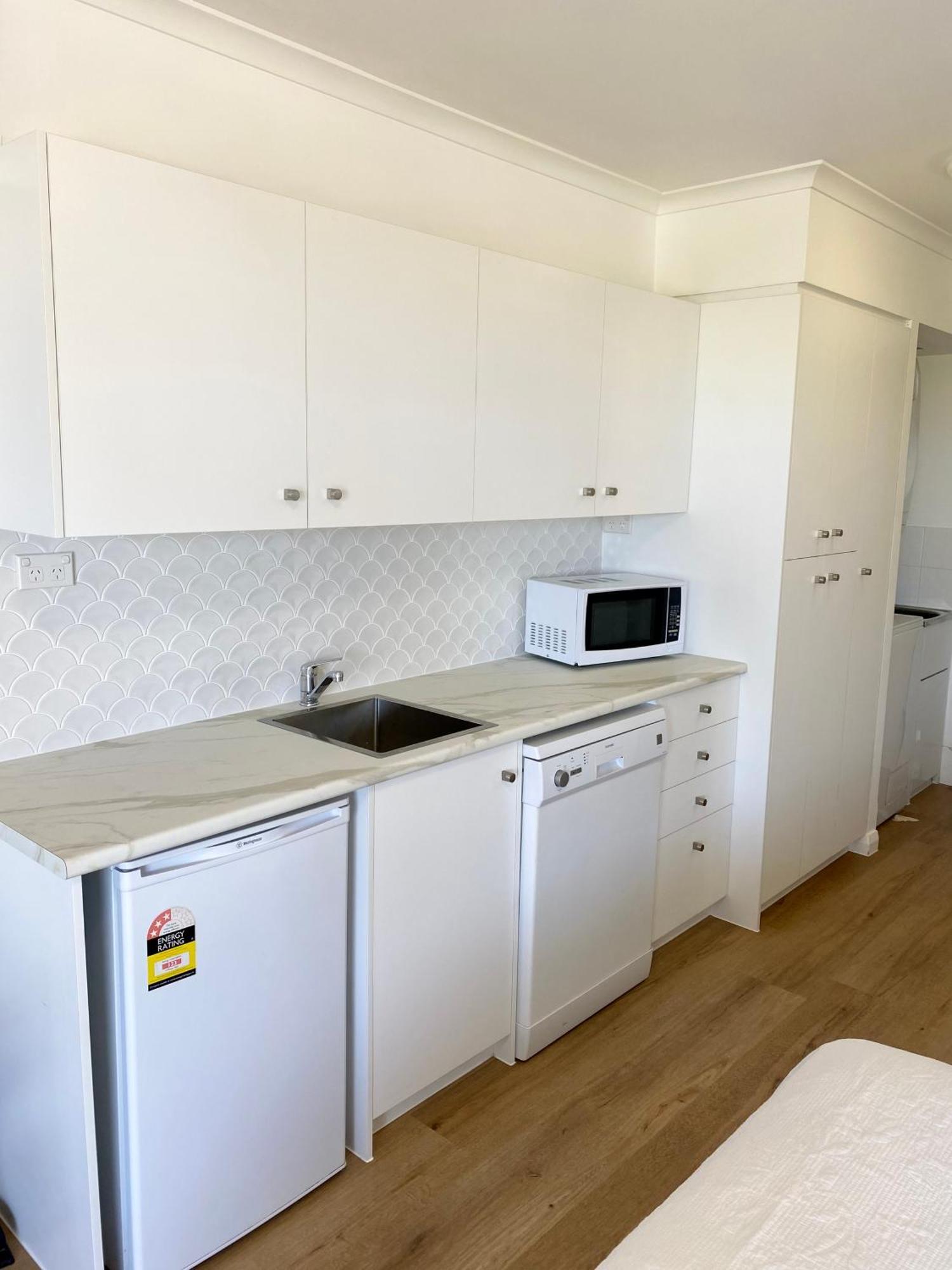 Resort Queen Studio At Alex Beach Resort Alexandra Headland Zewnętrze zdjęcie